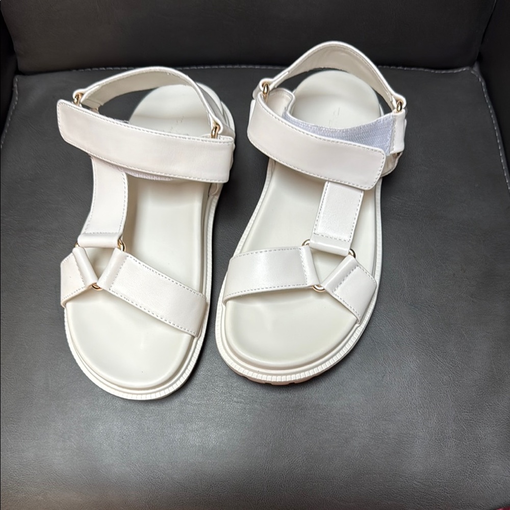 White Women's Sandals Tony Bianco